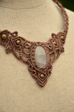 Moonstone Macrame Jewellery，   織途  ， Om Ethnic Handicraft , macrame