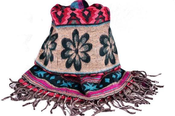 Ethnic Flower Handmade Shawl/ Scarf，   織途  ， Om Ethnic Handicraft , macrame