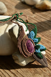 Ruby Zoisite Macrame Jewellery，   織途  ， Om Ethnic Handicraft , macrame